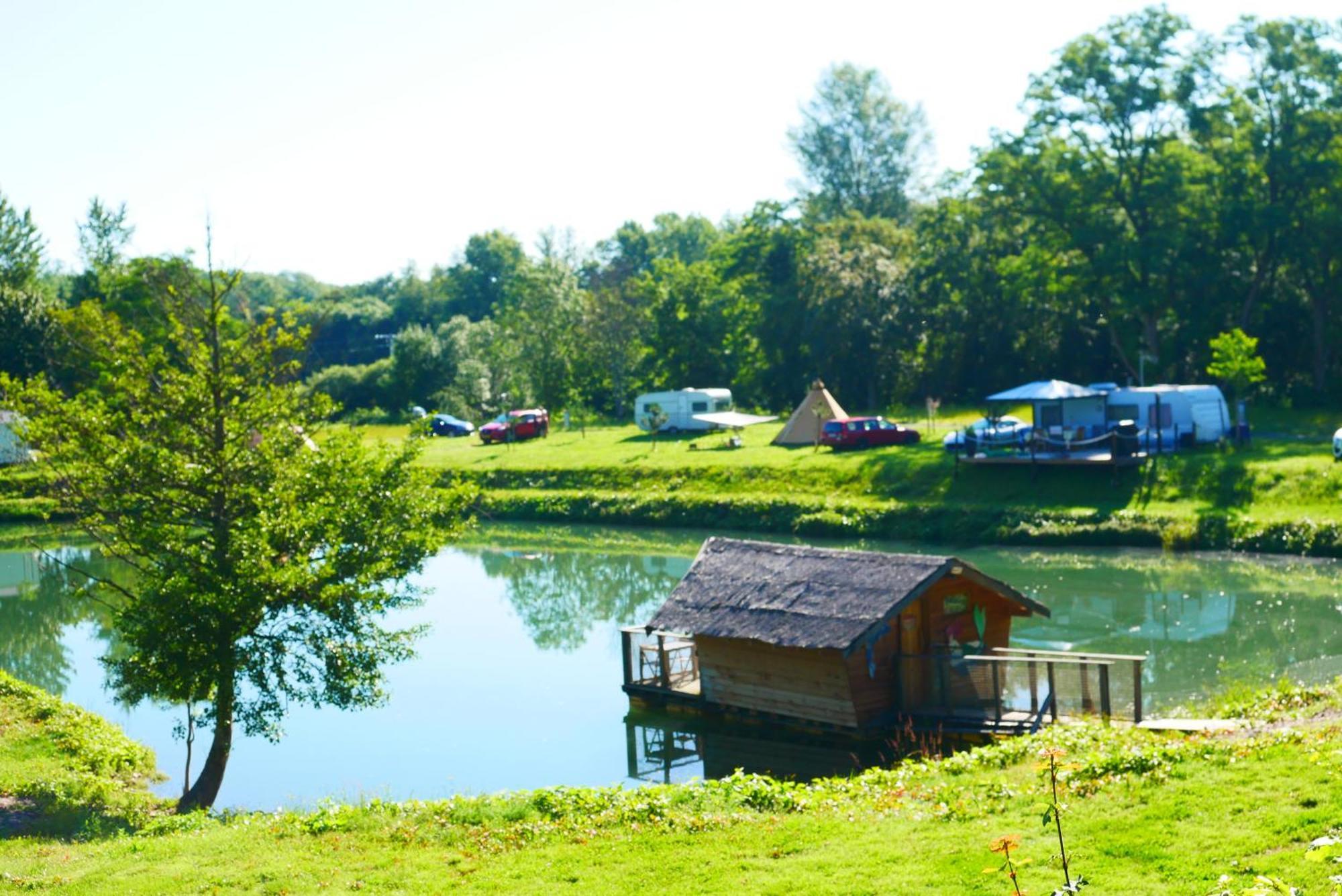 Camping Alsace Les Castors Hotel Burnhaupt-le-Haut Exterior photo